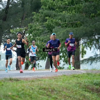 Runner Photo 8457911