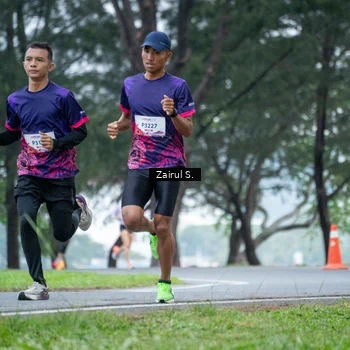 Runner Photo 8457930
