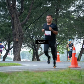 Runner Photo 8457937