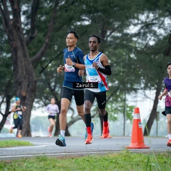 Runner Photo 8457955