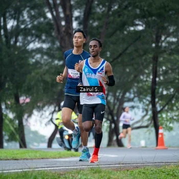 Runner Photo 8457957