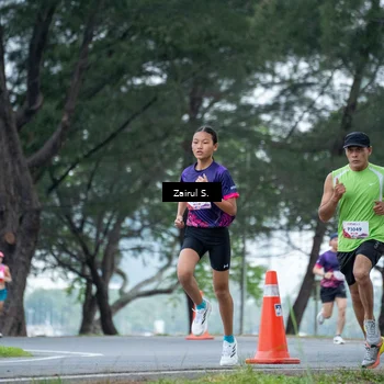 Runner Photo 8458013