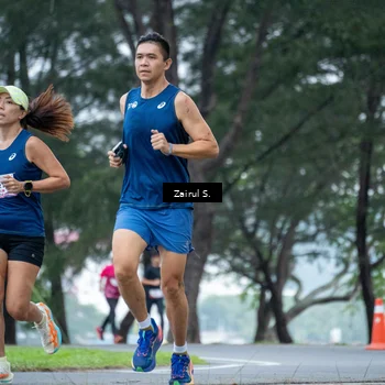 Runner Photo 8458024