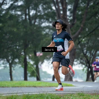 Runner Photo 8458028