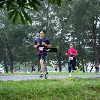 Runner Photo 8458113