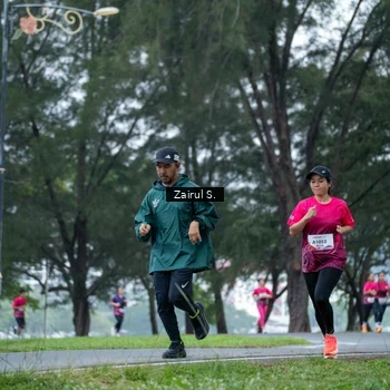 Runner Photo 8458115