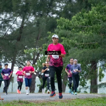 Runner Photo 8458116