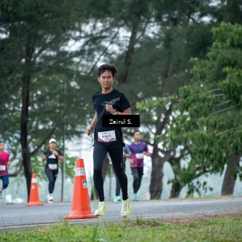 Runner Photo 8458127