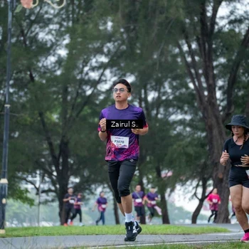 Runner Photo 8458193