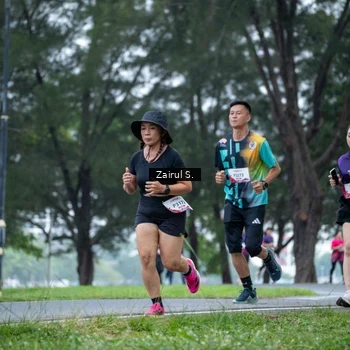 Runner Photo 8458197