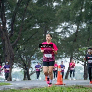 Runner Photo 8458269