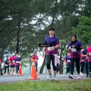 Runner Photo 8458298