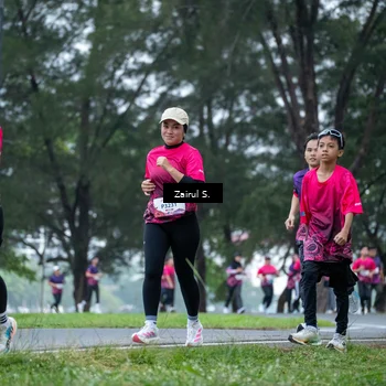 Runner Photo 8458345