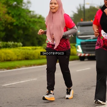 Runner Photo 8458367