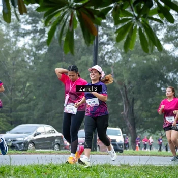 Runner Photo 8458464