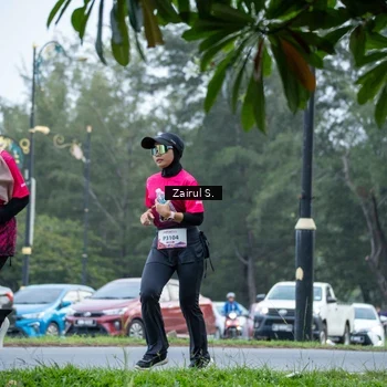 Runner Photo 8458501