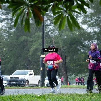 Runner Photo 8458508