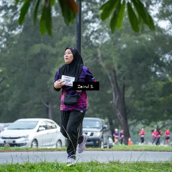Runner Photo 8458565