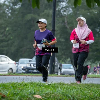 Runner Photo 8458585