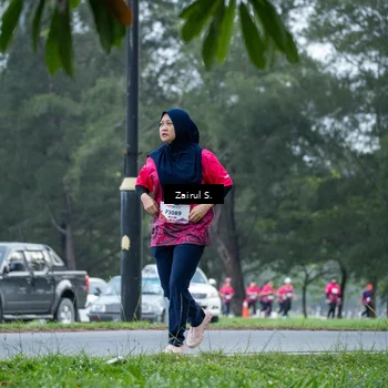 Runner Photo 8458618