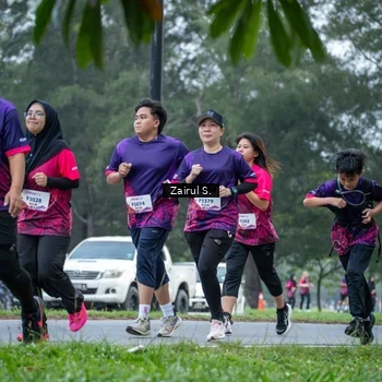 Runner Photo 8458646