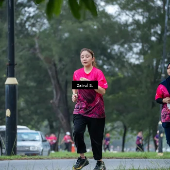 Runner Photo 8458671