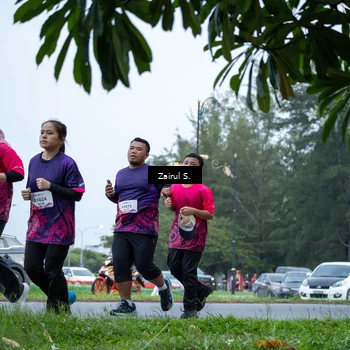 Runner Photo 8458734