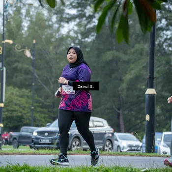 Runner Photo 8458755