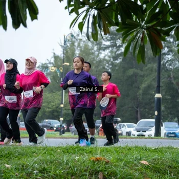 Runner Photo 8458768
