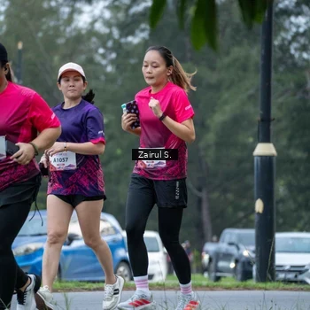 Runner Photo 8458770