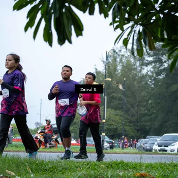 Runner Photo 8458788