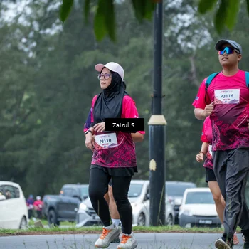 Runner Photo 8458806