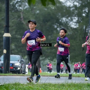 Runner Photo 8458838