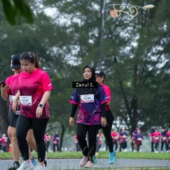 Runner Photo 8458843