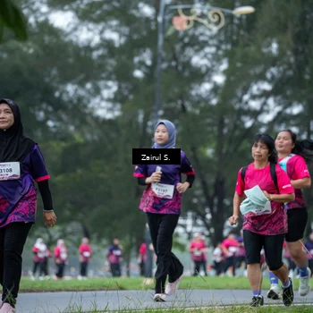 Runner Photo 8458851