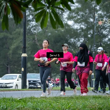 Runner Photo 8458876