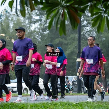 Runner Photo 8458902