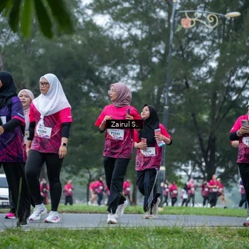 Runner Photo 8459000