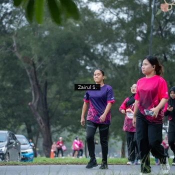 Runner Photo 8459003