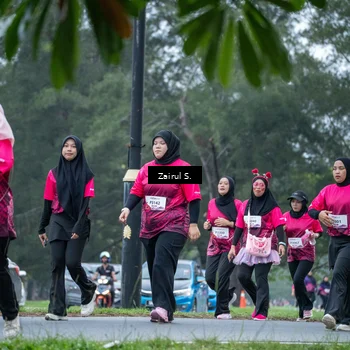 Runner Photo 8459011