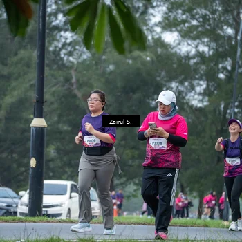 Runner Photo 8459021