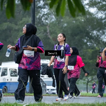 Runner Photo 8459030