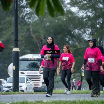 Runner Photo 8459045