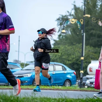 Runner Photo 8459049