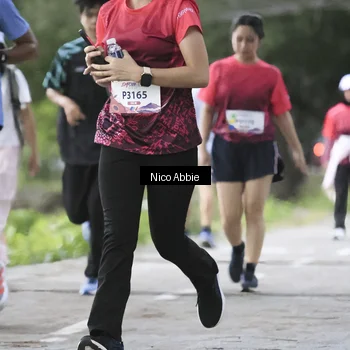 Runner Photo 8459178