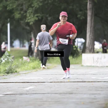 Runner Photo 8459218