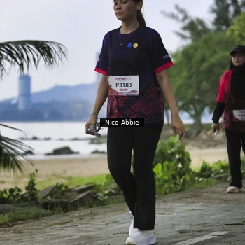 Runner Photo 8459315