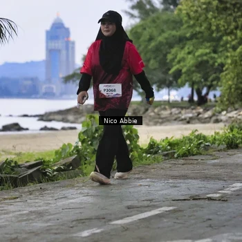 Runner Photo 8459318