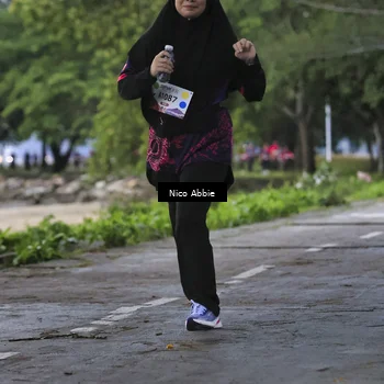 Runner Photo 8459399