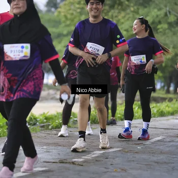Runner Photo 8459409
